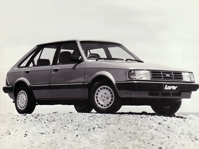 Ford Laser 1.5 MT (115 л.с.) - I 1981 – 1985, хэтчбек 5 дв.