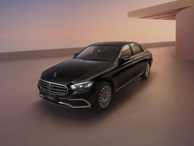 Mercedes-Benz E-Класс 2.0 AT Импорт (197 л.с.) - V (W213, S213, C238) Рестайлинг 2020 – н.в., седан