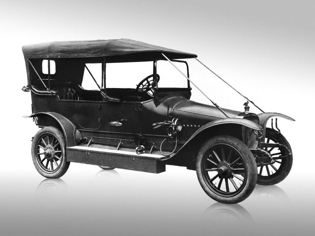 Руссо-Балт С24 4.6 MT (30 л.с.) -  1909 – 1918, кабриолет