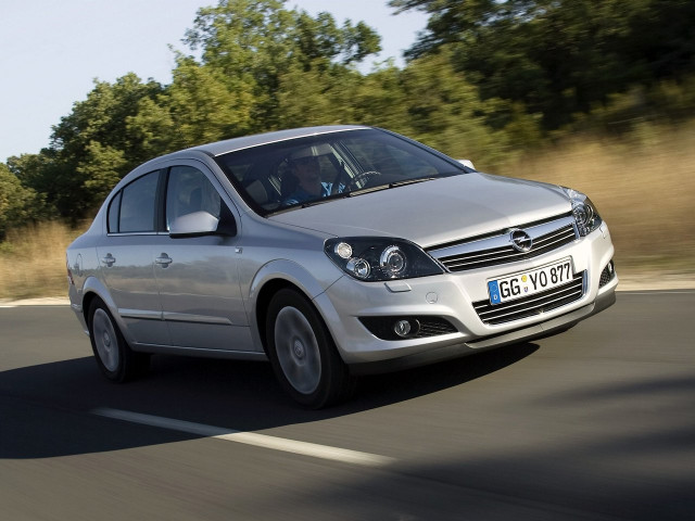 Opel Astra 1.3D MT (90 л.с.) - H Рестайлинг 2006 – 2014, седан