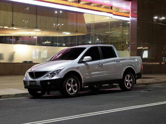 SsangYong Actyon Sports 2.0D AT 4x4 Luxury (141 л.с.) - I 2006 – 2012, пикап двойная кабина