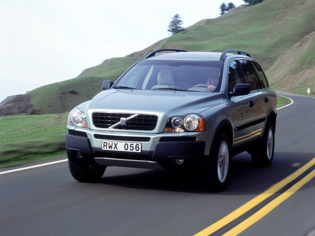 Volvo XC90 3.0 AT 4x4 (272 л.с.) - I 2002 – 2006, внедорожник 5 дв.