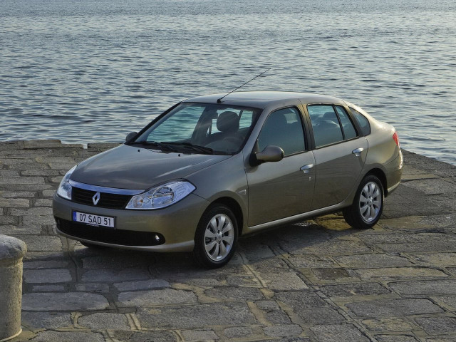 Renault Symbol 1.4 AT Privilege (98 л.с.) - ll 2008 – 2012, седан