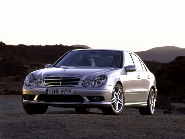 Mercedes-Benz E-Класс AMG 5.5 AT (476 л.с.) - III (W211, S211) 2002 – 2006, седан
