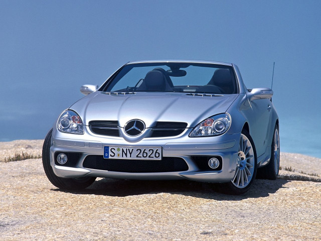 Mercedes-Benz SLK-Класс AMG 5.5 AT (400 л.с.) - II (R171) 2004 – 2008, родстер