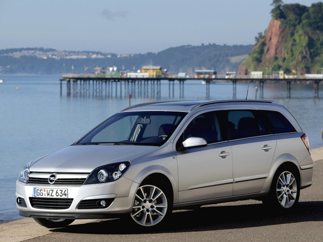 Opel Astra 1.6 MT (105 л.с.) - H 2004 – 2007, универсал 5 дв.
