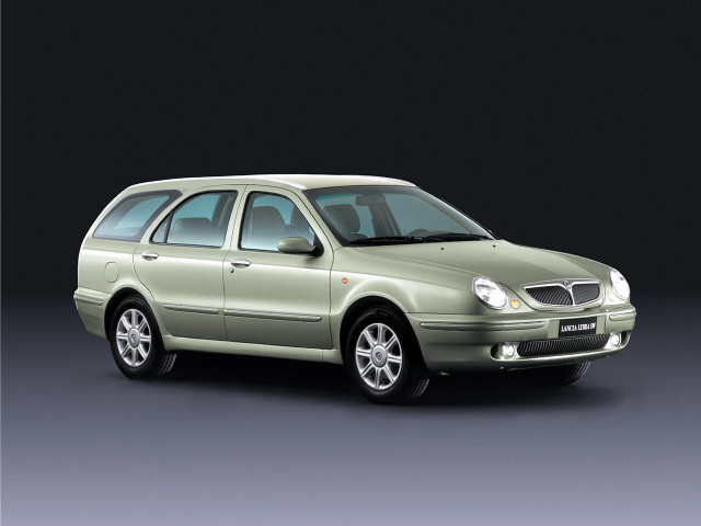 Lancia универсал 5 дв. 1999-2006