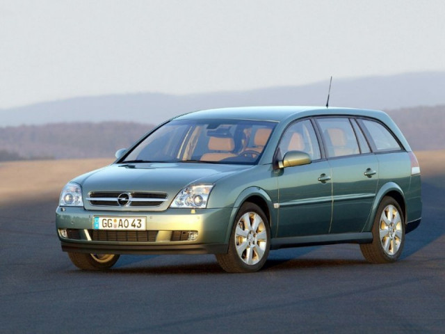 Opel Vectra 2.2 MT (155 л.с.) - C 2002 – 2005, универсал 5 дв.