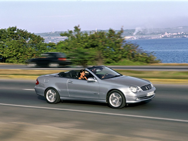 Mercedes-Benz CLK-Класс 1.8 AT (170 л.с.) - II (W209) 2002 – 2005, кабриолет