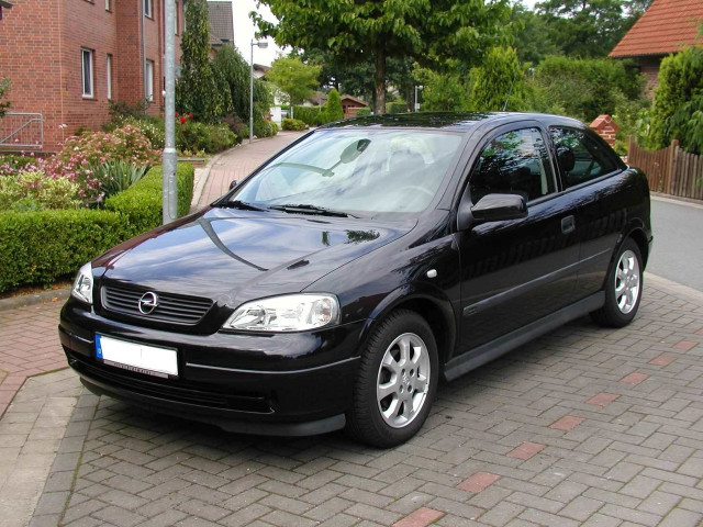 Opel Astra 1.8 AT (116 л.с.) - G 1998 – 2009, хэтчбек 3 дв.