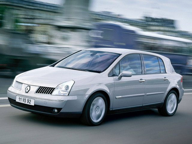 Renault I хэтчбек 5 дв. 2002-2005