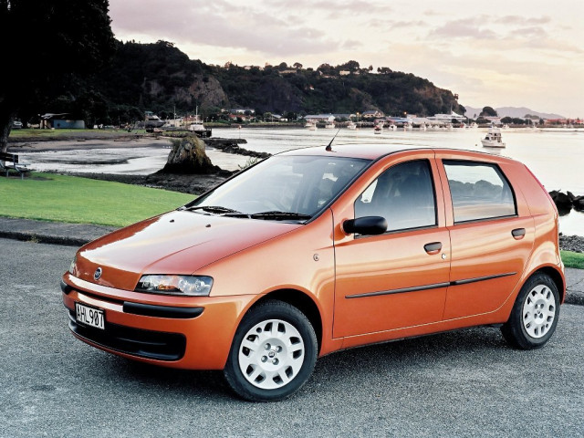 Fiat Punto 1.3 CVT (80 л.с.) - II 1999 – 2003, хэтчбек 5 дв.