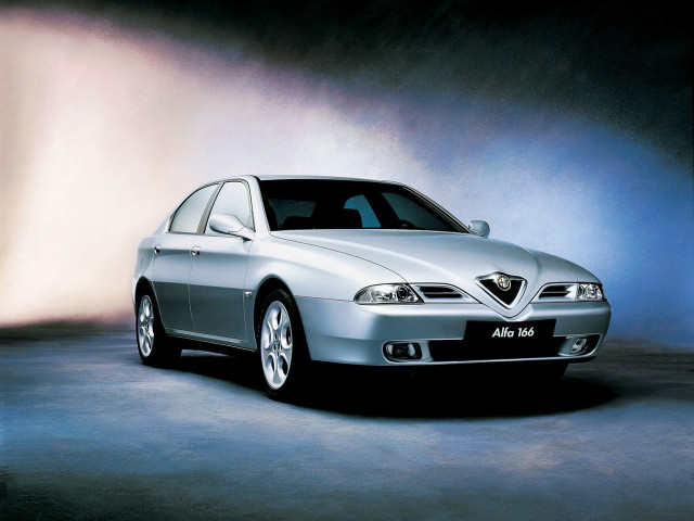 Alfa Romeo 166 2.4D MT (140 л.с.) - I 1998 – 2003, седан