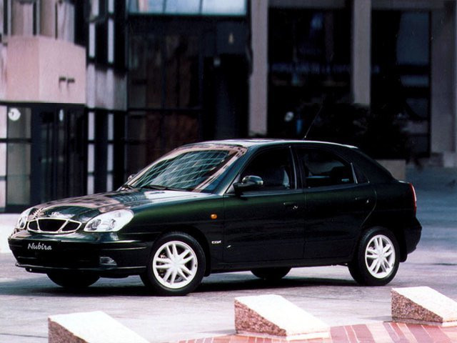 Daewoo Nubira 1.8 MT (136 л.с.) - II 1999 – 2003, хэтчбек 5 дв.