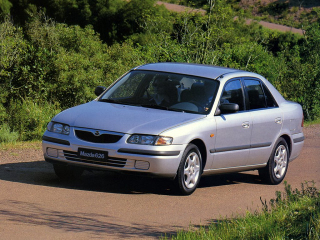 Mazda 626 1.9 MT (100 л.с.) - V (GF) 1997 – 2002, седан