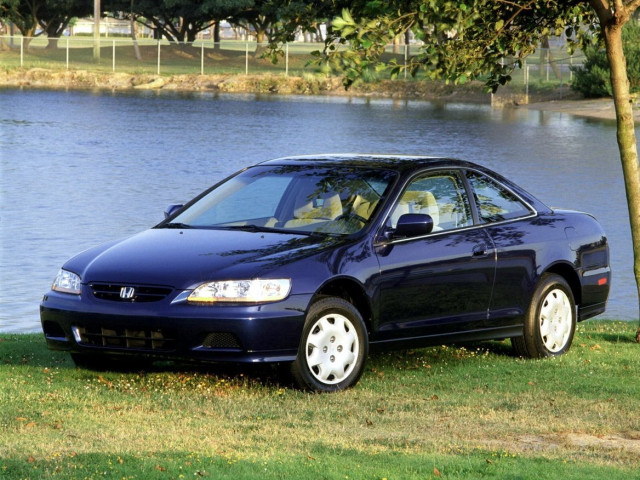 Honda Accord 2.3 AT (150 л.с.) - VI 1997 – 2002, купе