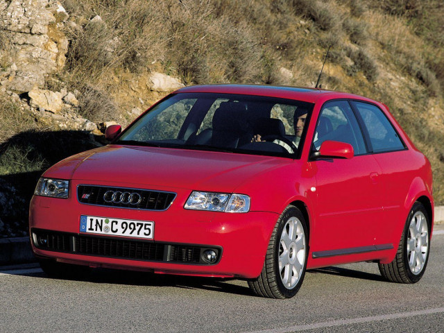 Audi S3 1.8 MT 4x4 (225 л.с.) - I (8L) 1999 – 2003, хэтчбек 3 дв.