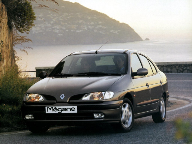 Renault Megane 1.9D MT (64 л.с.) - I 1995 – 1999, седан
