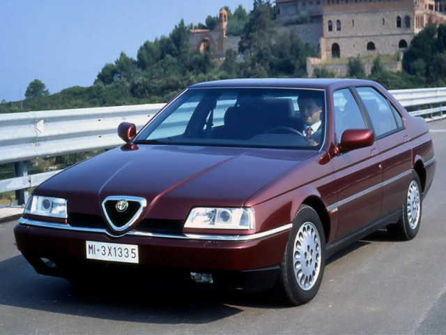 Alfa Romeo 164 3.0 MT (180 л.с.) - I Рестайлинг 1992 – 1998, седан