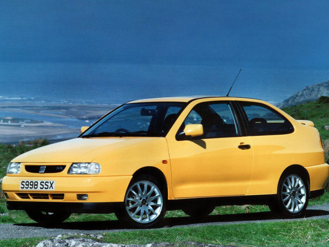 SEAT I купе 1996-1999