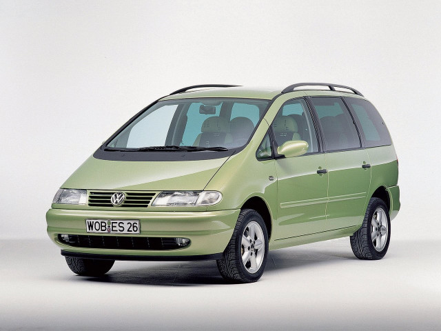 Volkswagen Sharan 1.9D MT (110 л.с.) - I 1995 – 2000, минивэн
