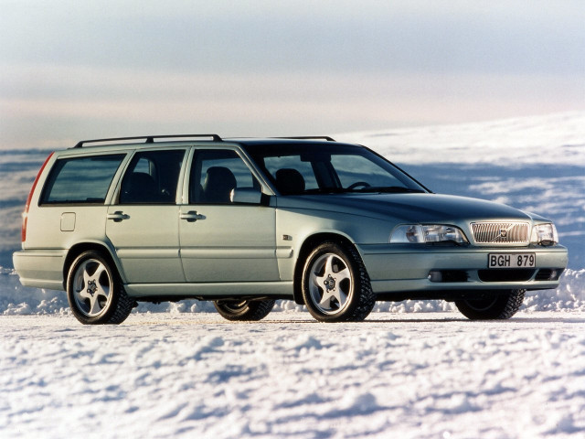 Volvo V70 2.5 AT (170 л.с.) - I 1997 – 2000, универсал 5 дв.