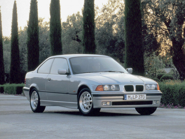 BMW 3 серии 2.0 MT (150 л.с.) - III (E36) 1990 – 2000, купе