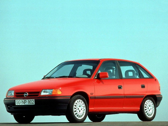 Opel Astra 1.6 AT (100 л.с.) - F 1991 – 2002, хэтчбек 5 дв.