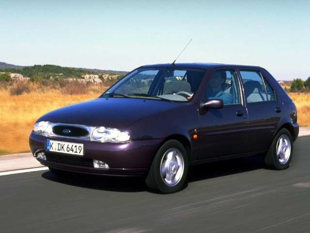 Ford Fiesta 1.3 CVT (75 л.с.) - Mk4 1995 – 1999, хэтчбек 5 дв.
