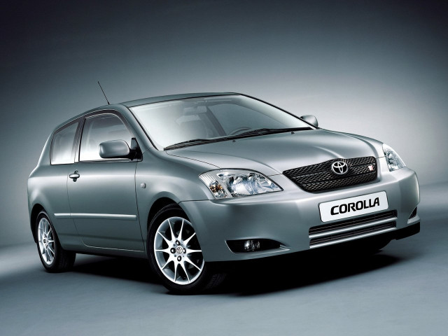 Toyota Corolla 1.4 MT (97 л.с.) - IX (E120, E130) 2000 – 2004, хэтчбек 3 дв.