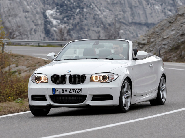 BMW 1 серии 2.0 AT (156 л.с.) - I (E82/E88) Рестайлинг 2 2011 – 2014, кабриолет