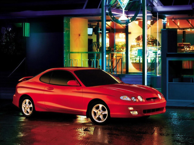 Hyundai Coupe 1.8 AT (130 л.с.) - I Рестайлинг (RD2) 1999 – 2002, купе