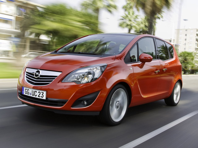 Opel Meriva 1.3D MT (95 л.с.) - B 2010 – 2014, компактвэн