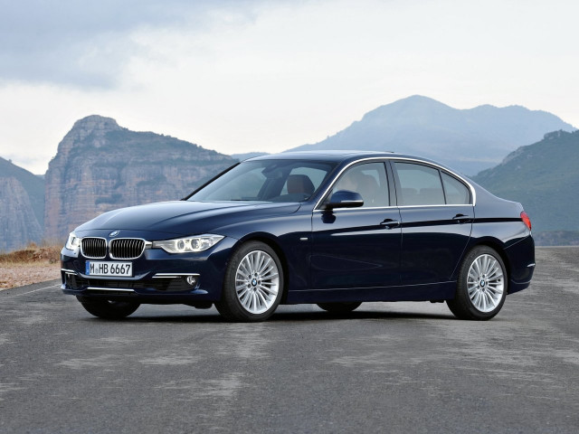 BMW 3 серии 3.0 MT (306 л.с.) - VI (F3x) 2011 – 2016, седан