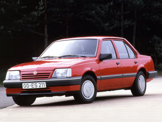 Opel Ascona 2.0 MT (129 л.с.) - C 1981 – 1988, седан