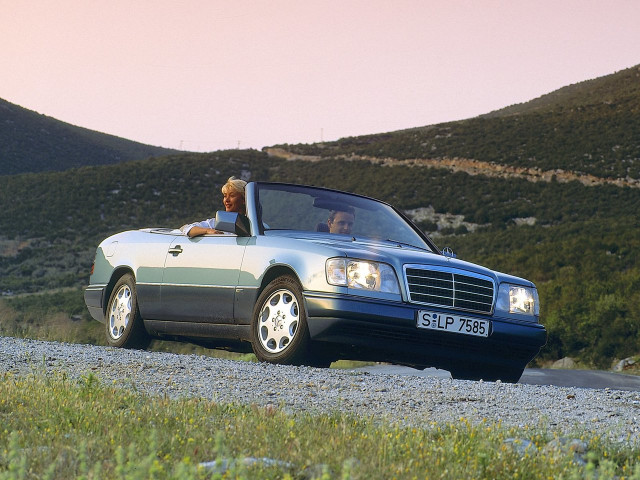 Mercedes-Benz E-Класс 2.2 MT (150 л.с.) - I (W124) 1992 – 1997, кабриолет