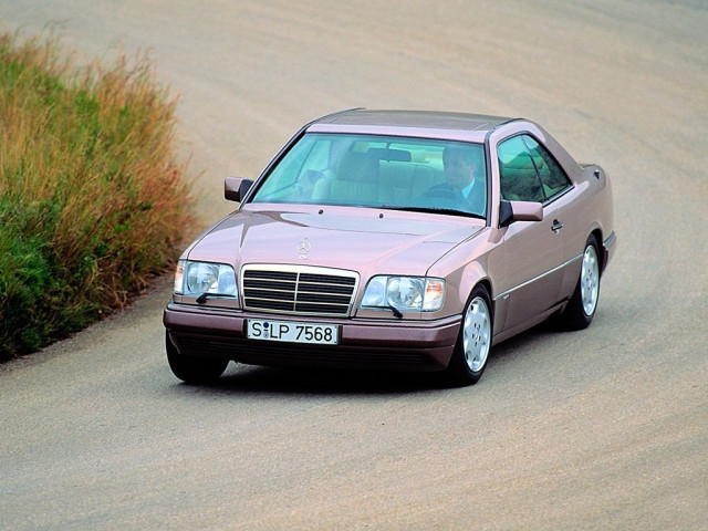 Mercedes-Benz E-Класс AMG 3.7 AT (272 л.с.) - I (W124) 1994 – 1996, купе-хардтоп