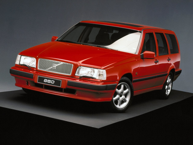 Volvo 850 2.5 AT (170 л.с.) -  1991 – 1997, универсал 5 дв.