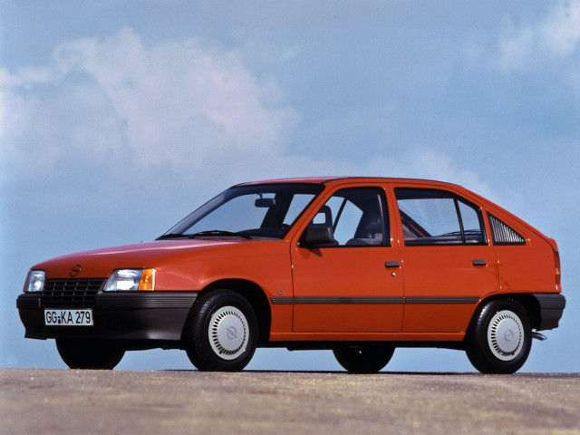Opel Kadett 1.6 AT (90 л.с.) - E 1984 – 1989, хэтчбек 5 дв.