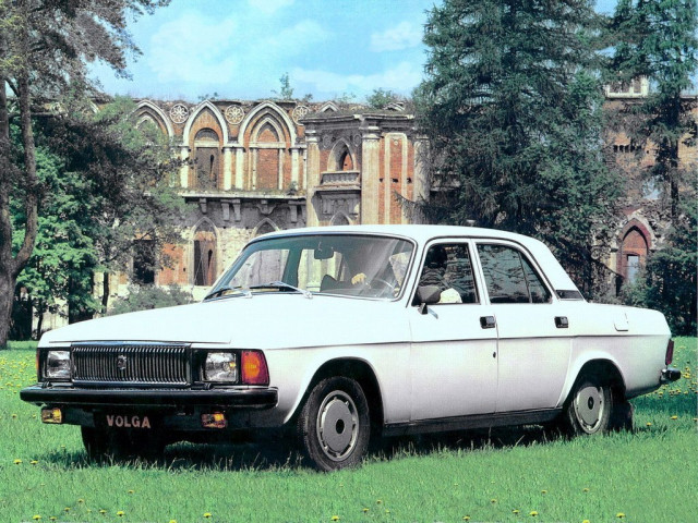 ГАЗ 3102 «Волга» 2.3 MT (150 л.с.) -  1982 – 2009, седан