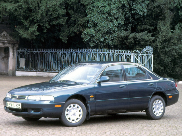 Mazda 626 2.0 AT (115 л.с.) - IV (GE) 1991 – 1997, седан