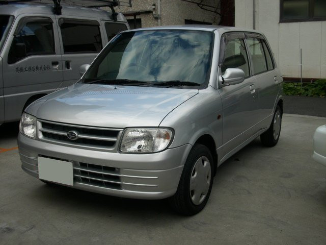 Daihatsu Mira 0.7 AT (48 л.с.) - V 1998 – 2002, хэтчбек 5 дв.