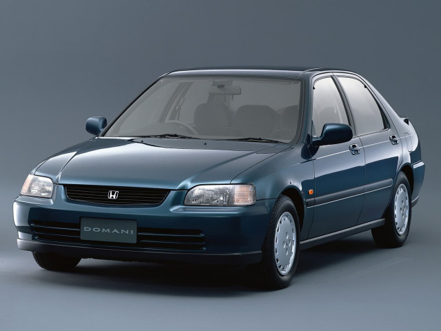Honda Domani 1.6 AT 4x4 (120 л.с.) - I 1992 – 1996, седан