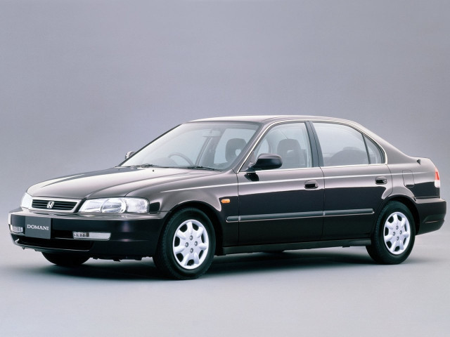Honda Domani 1.5 MT (105 л.с.) - II 1997 – 2000, седан