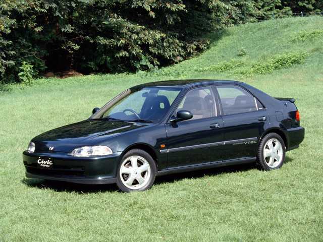 Honda Civic 1.5 MT (90 л.с.) - V 1991 – 1997, седан