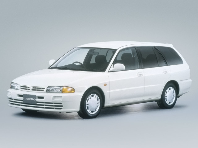 Mitsubishi Libero 1.5 MT 4x4 (85 л.с.) - I Рестайлинг 1995 – 2003, универсал 5 дв.
