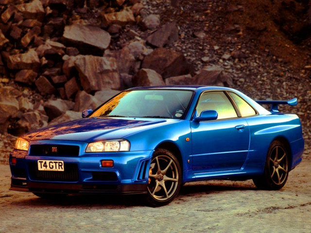 Nissan Skyline 2.0 AT (155 л.с.) - X (R34) 1998 – 2002, купе
