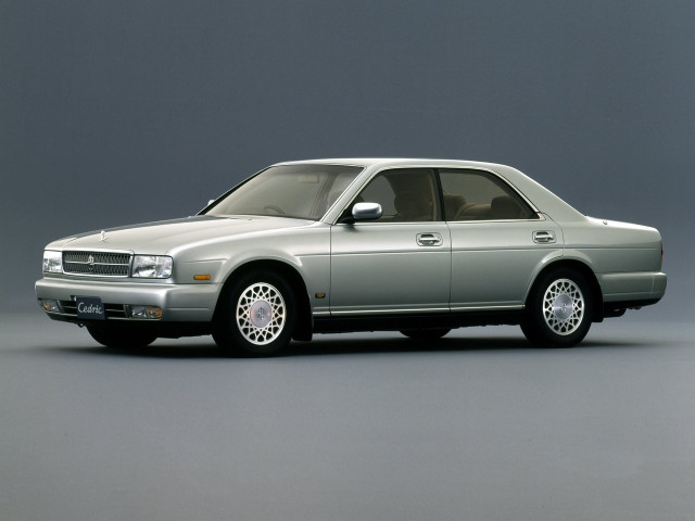 Nissan Cedric 2.0 AT (125 л.с.) - VIII (Y32) 1991 – 1995, седан