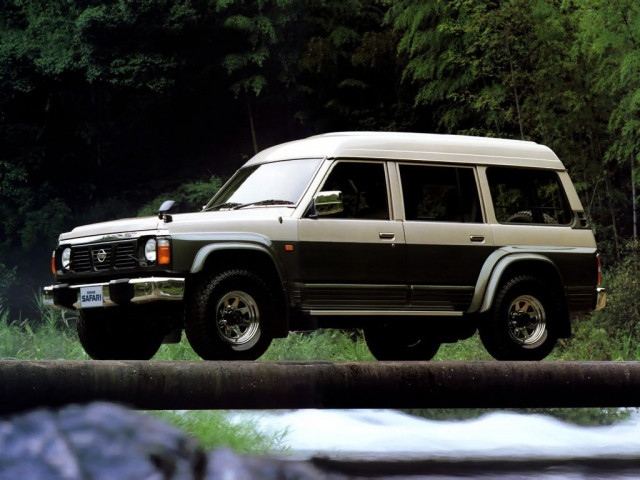 Nissan Safari 4.2D MT 4x4 (125 л.с.) - IV (Y60) 1987 – 1997, внедорожник 5 дв.