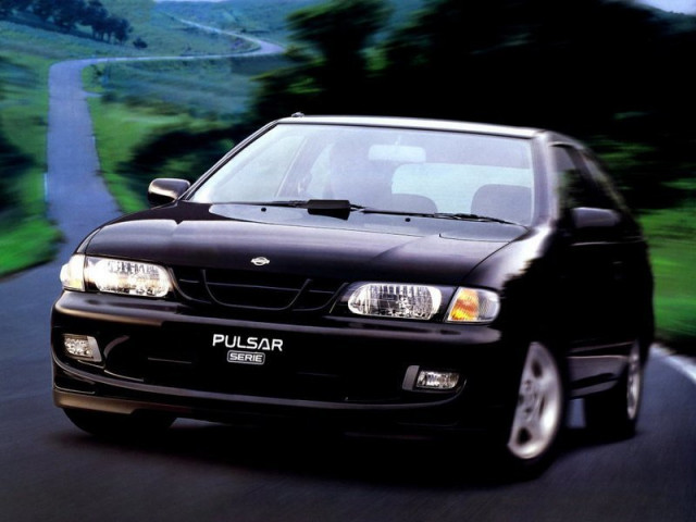 Nissan Pulsar 1.9 AT (140 л.с.) - V (N15) 1995 – 2000, хэтчбек 3 дв.